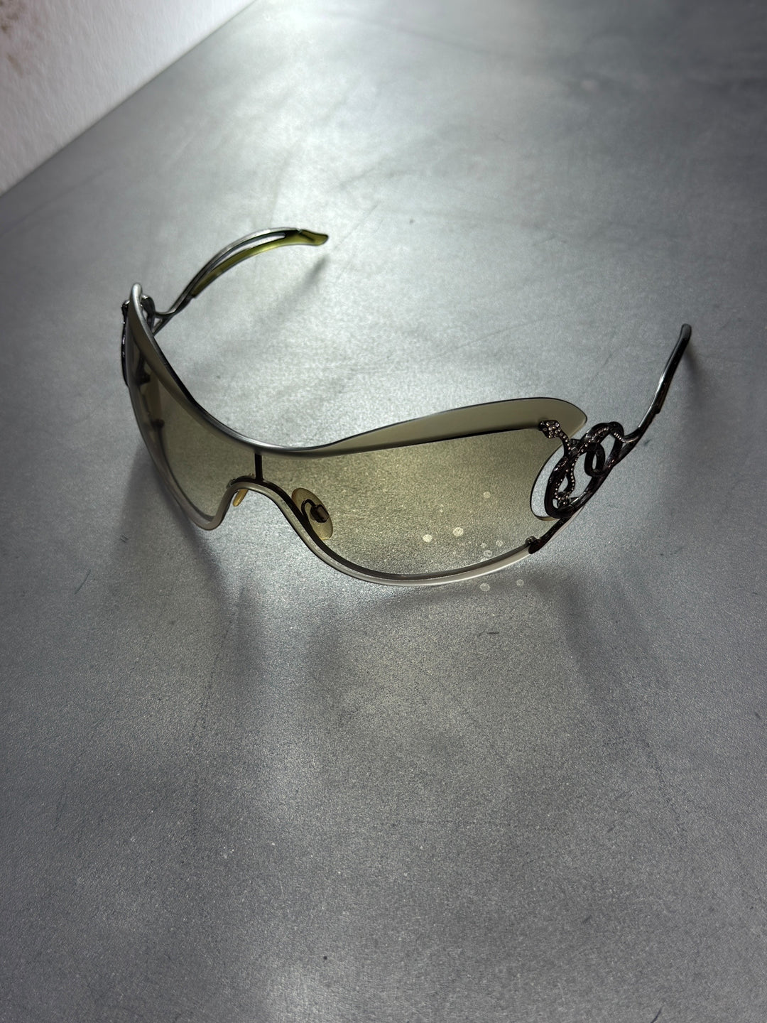 Roberto Cavalli vintage cicno rc223s shield sunglasses grey gradient serpent crystal y2k