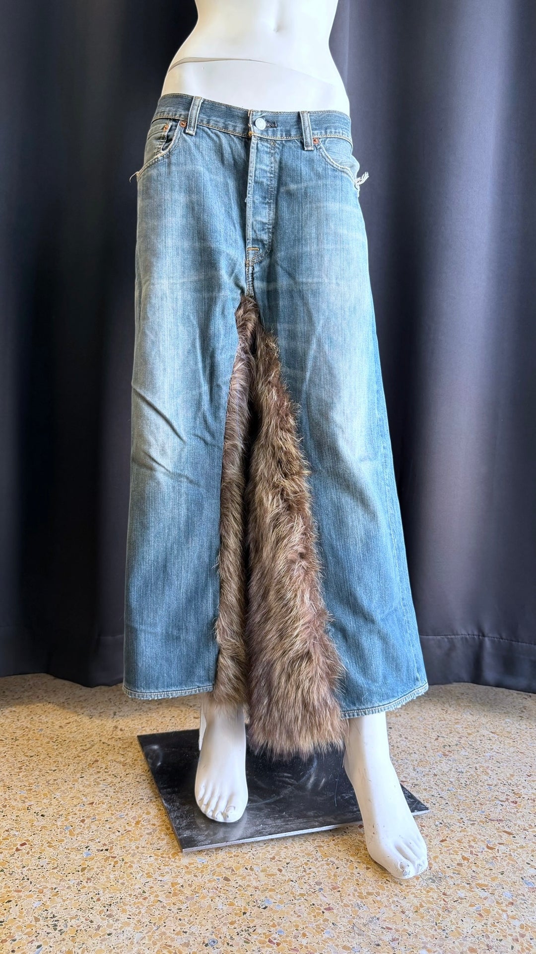 Levi’s reworked fur split maxi jeans men’s large