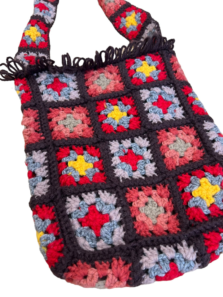 GURU y2k crochet bag
