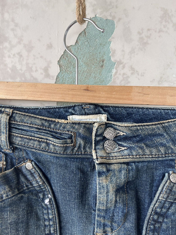 Diesel vintage denim skirt extra small(34)