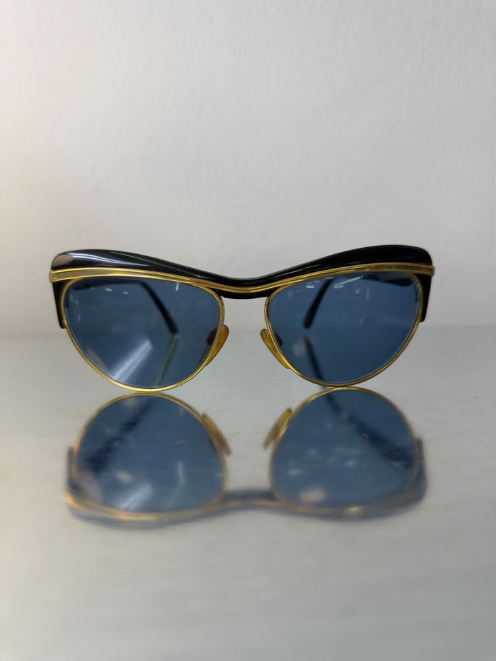 Versace deadstock 1990s vintage cat-eye sunglasses