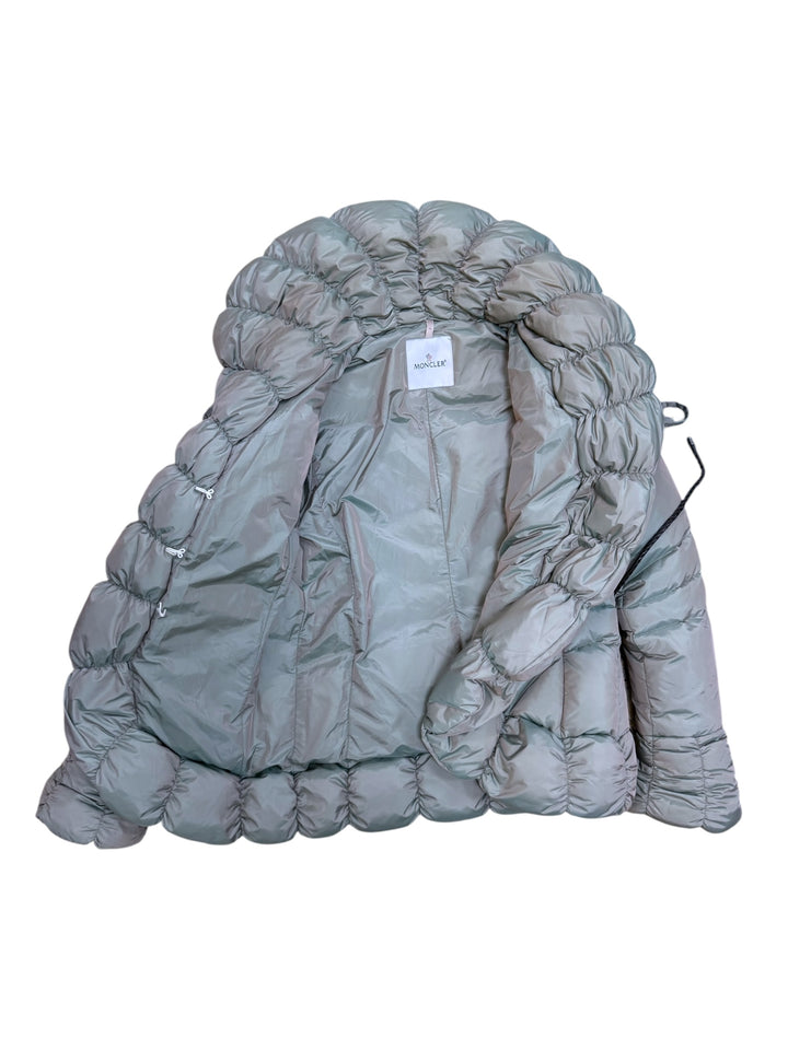Moncler sculpted puffer jacket - oversized braided collar