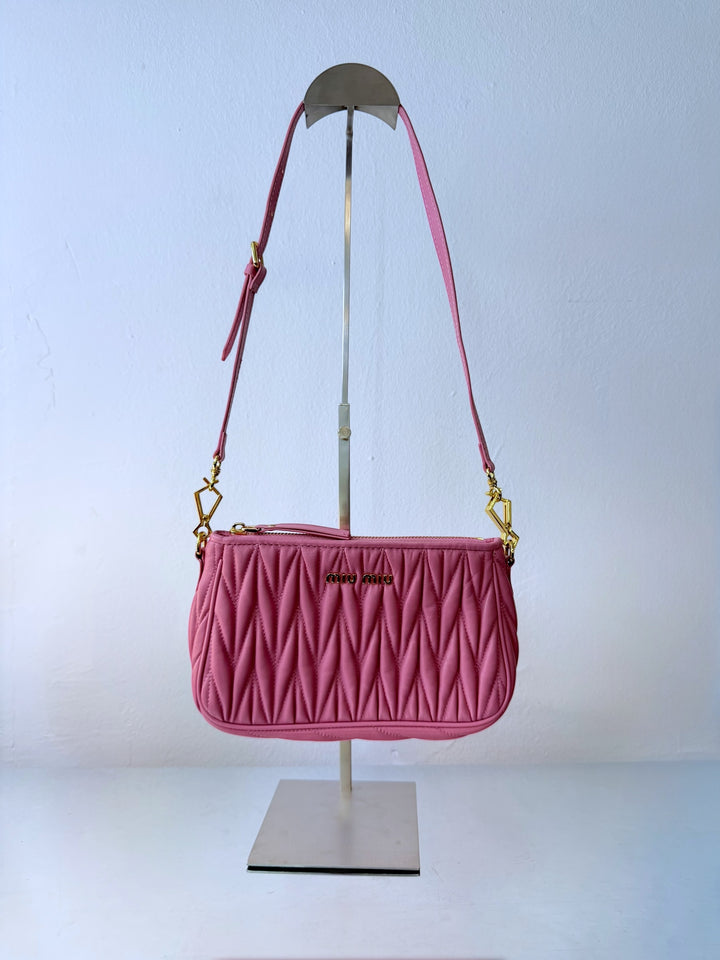 Miu Miu Matelasse pink leather shoulder bag