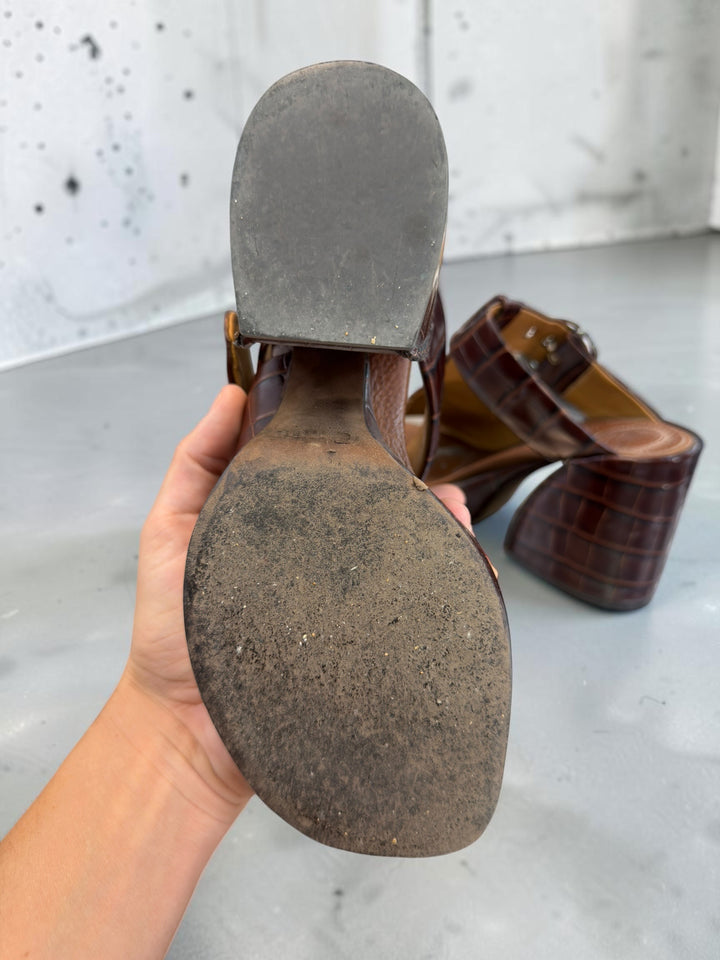 Chloé wave croc-embossed leather buckle mules