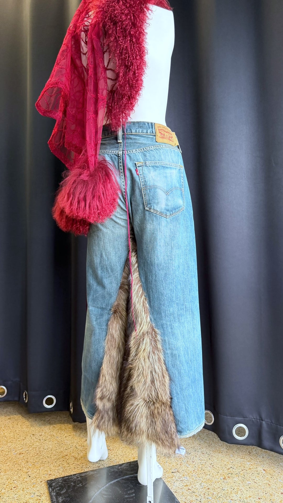 Levi’s reworked fur split maxi jeans men’s large