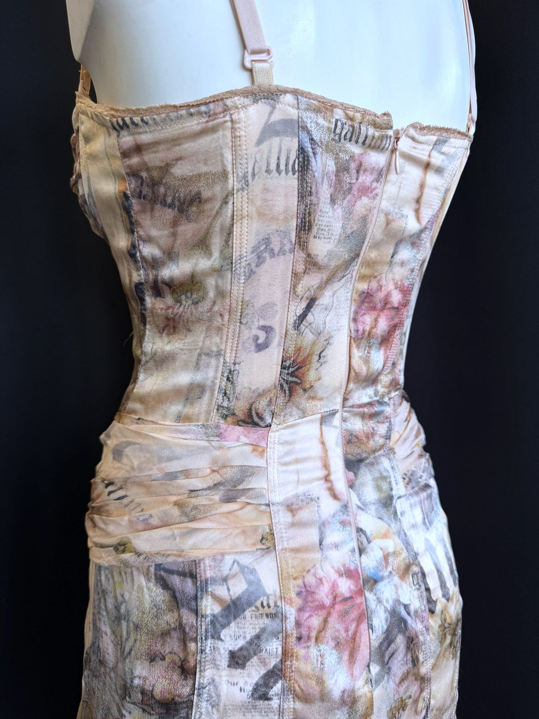 Galliano silk corset dress.
Early 2000s archive – same model worn on stage by Amy Winehouse (museum-documented)