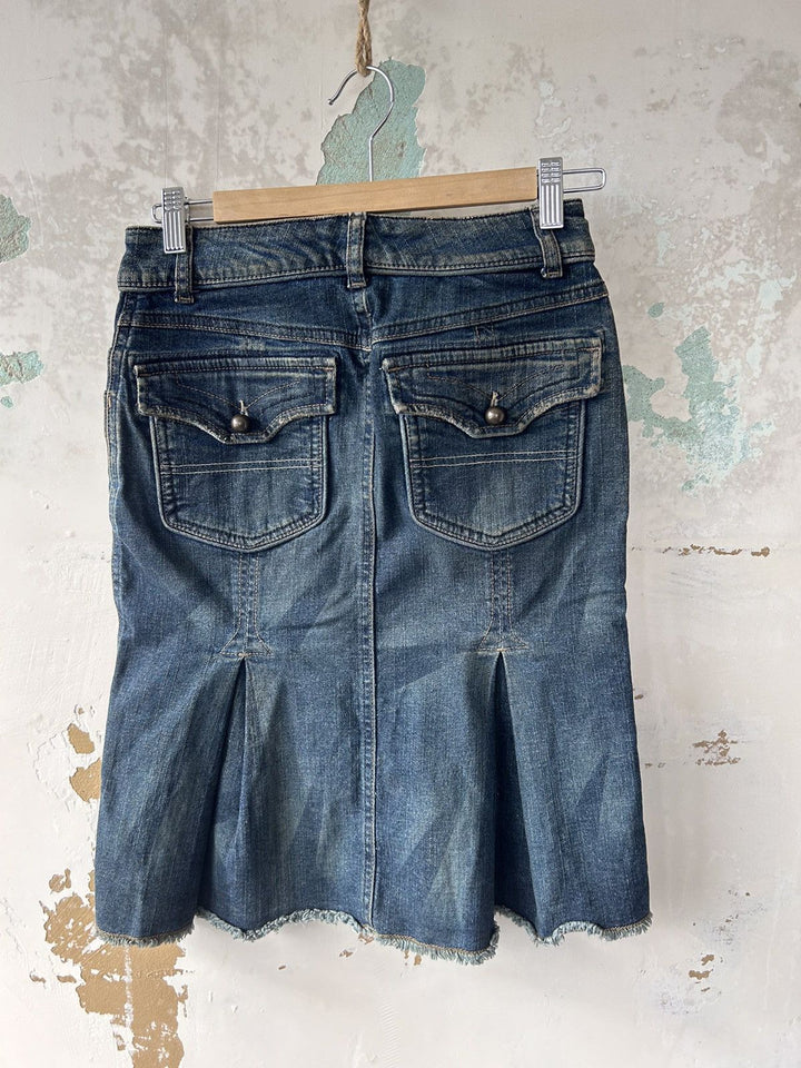 Diesel vintage denim skirt extra small(34)