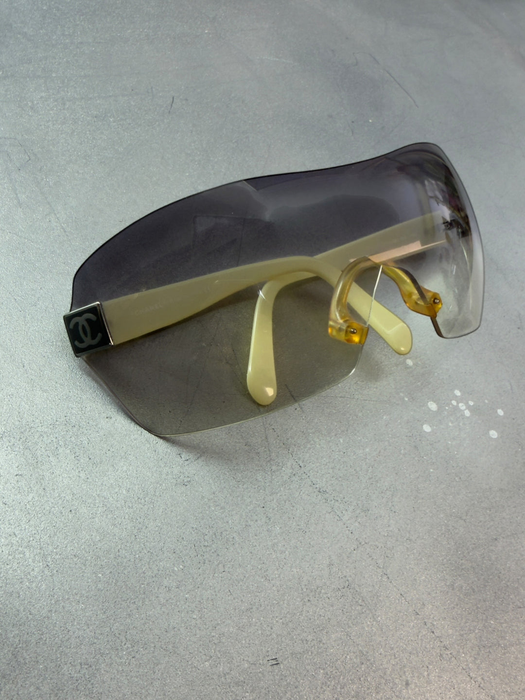 Chanel vintage rimless shield sunglasses grey gradient y2k futuristic wrap