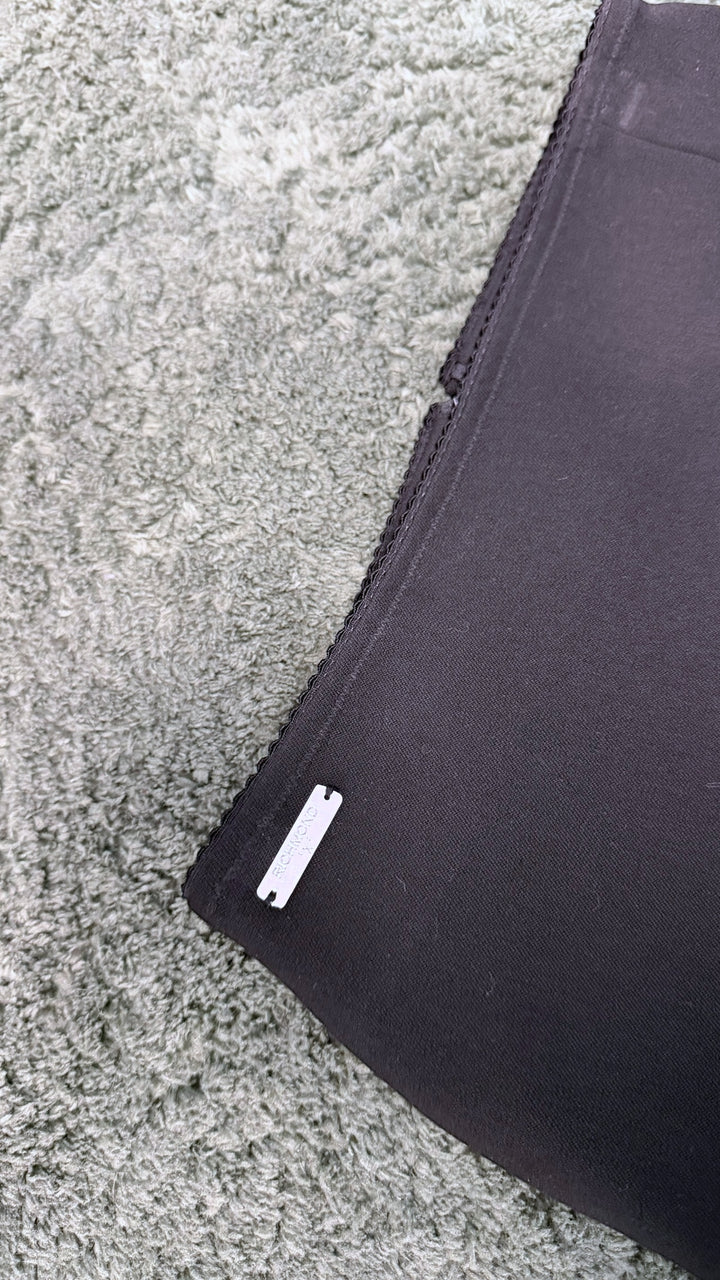 Richmond 2000s stretch skirt small