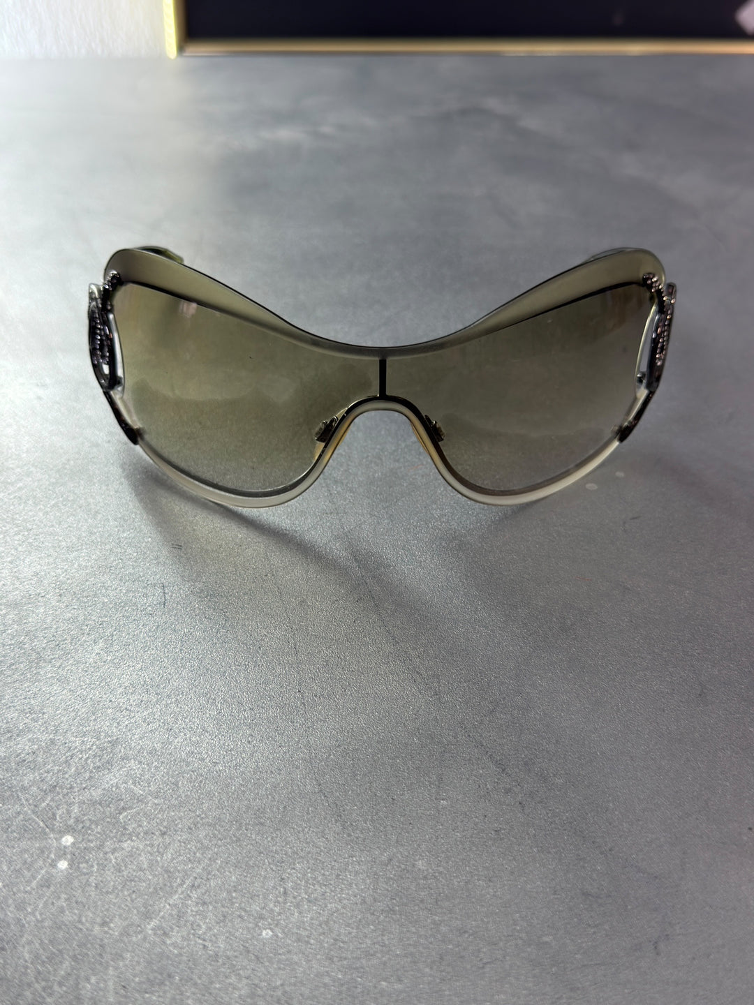 Roberto Cavalli vintage cicno rc223s shield sunglasses grey gradient serpent crystal y2k