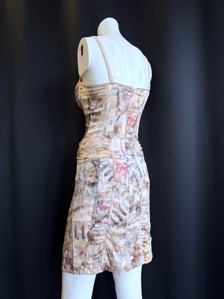 Galliano silk corset dress.
Early 2000s archive – same model worn on stage by Amy Winehouse (museum-documented)