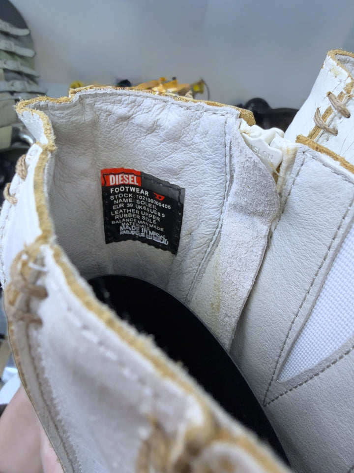 Archive Diesel Soleil cracked paint leather boots eu39