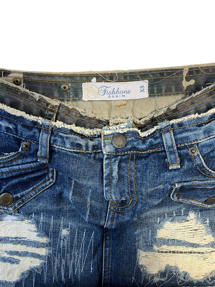 Fishbone 2000’s denim mini skirt extra small