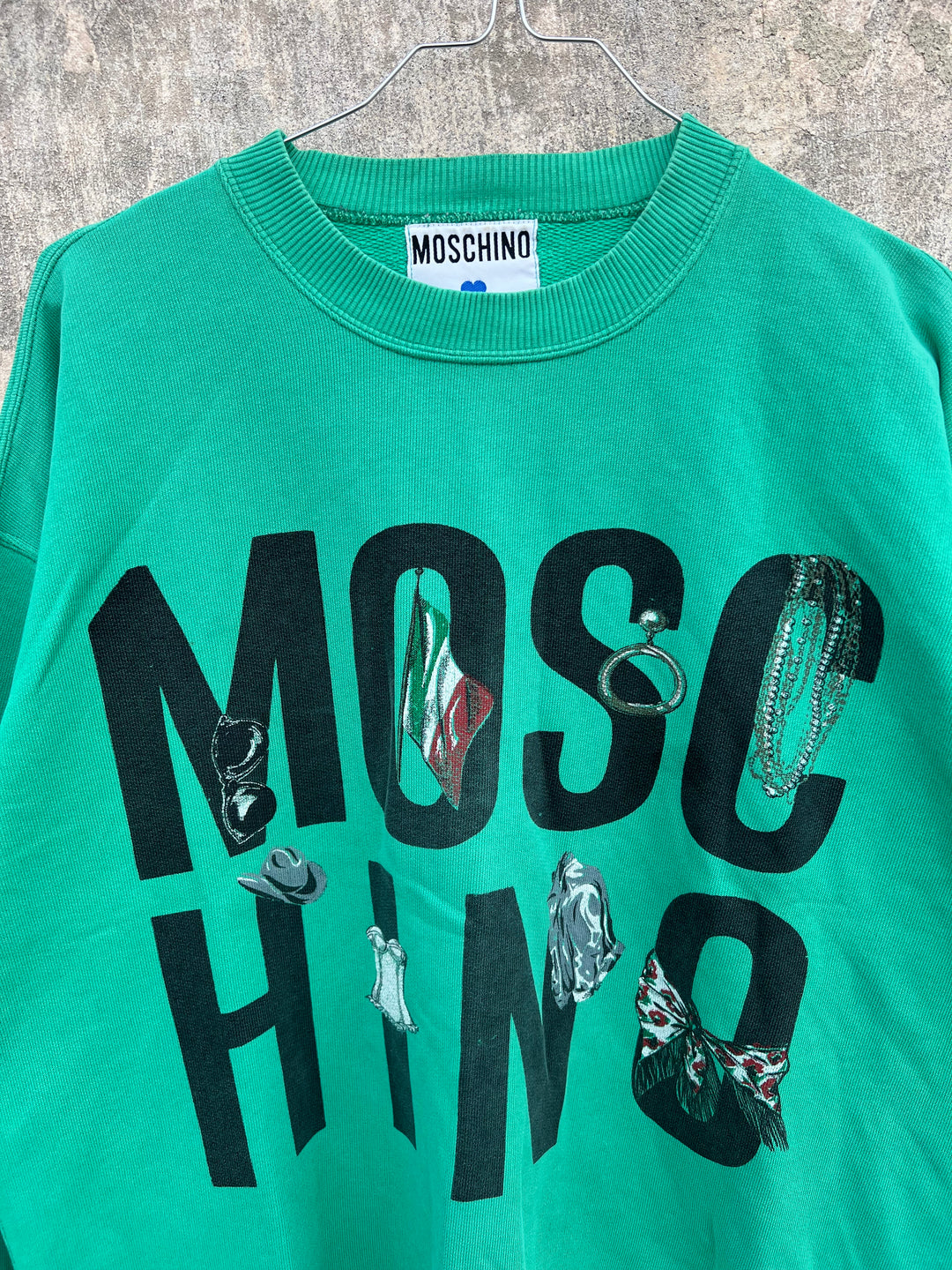 Moschino vintage sweatshirt Women's Medium