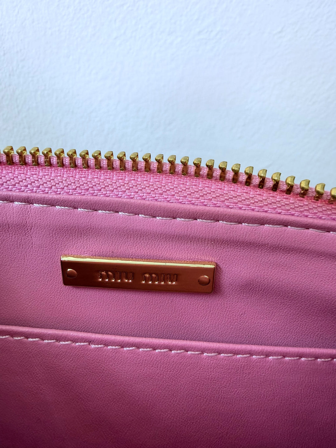 Miu Miu Matelasse pink leather shoulder bag
