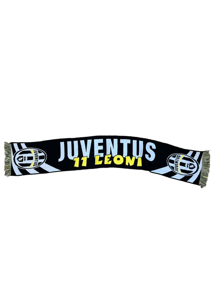 Juventus 11 Leoni scarf