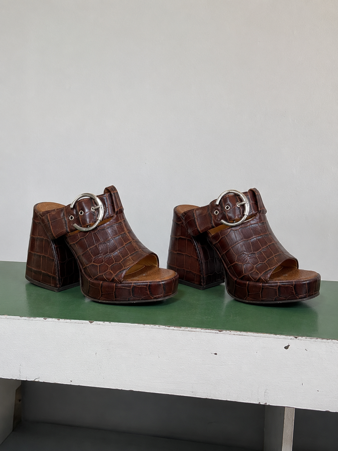 Chloé wave croc-embossed leather buckle mules