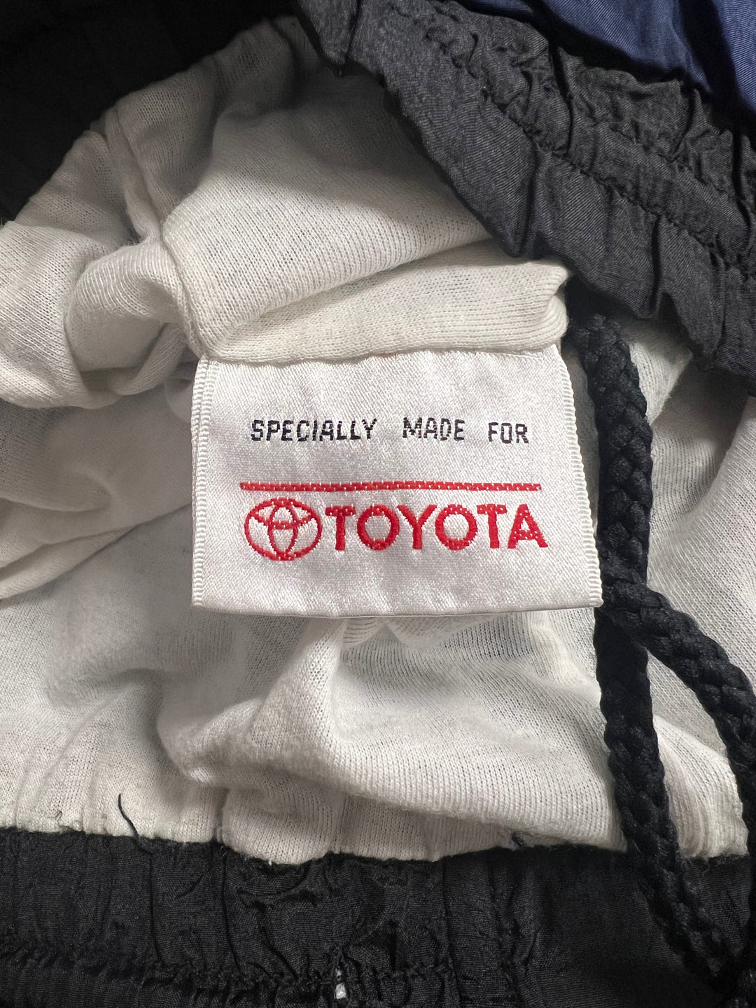 Toyota vintage shell sweatpants men’s medium