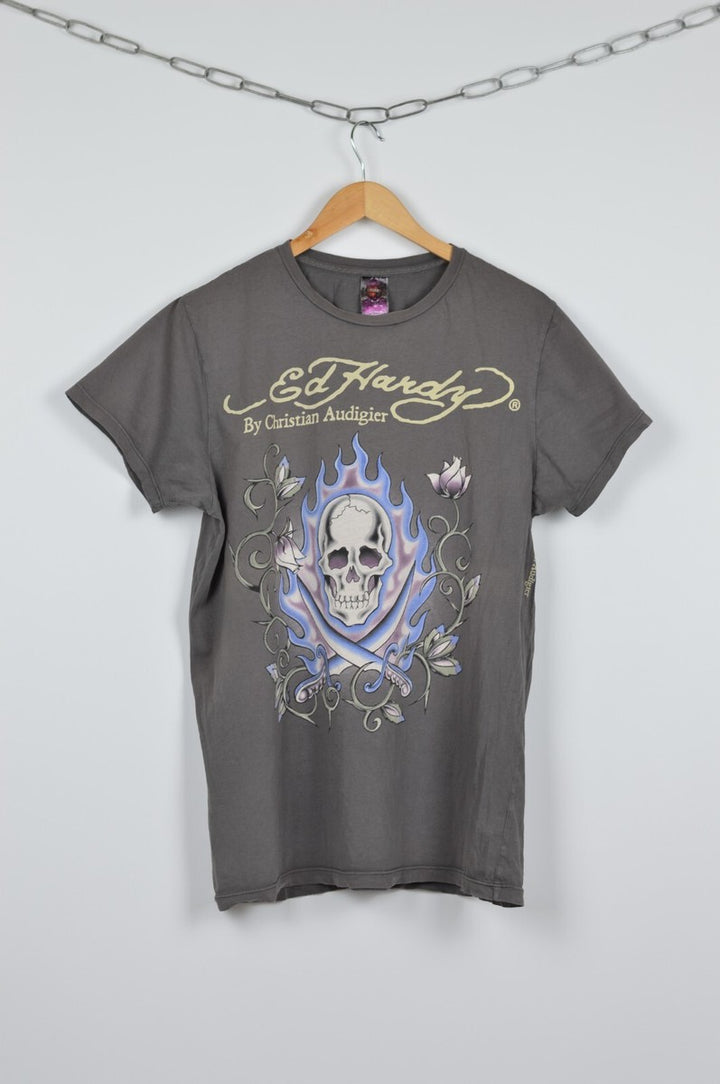 Ed Hardy 2000’s Tshirt women’s extra large