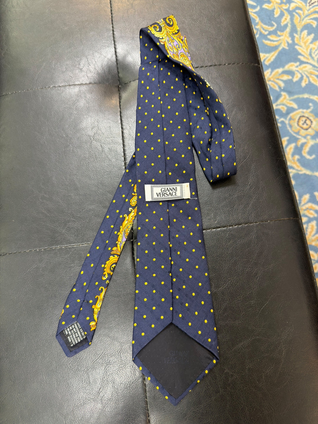 Vintage 1990s Gianni Versace medusa baroque silk tie