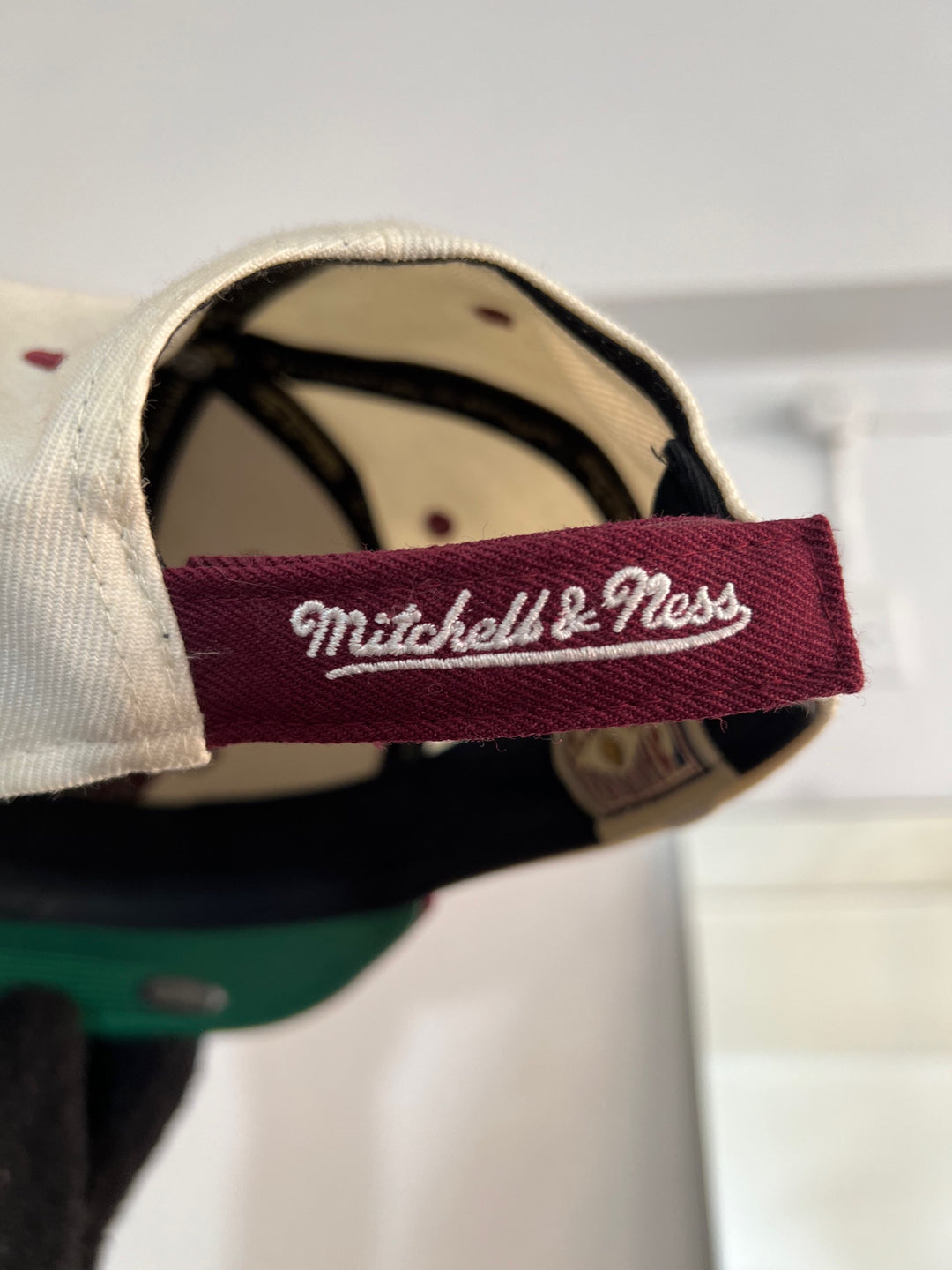 Chicago Bulls Mitchell & Ness SnapBack Hat 1996 NBA Finals
